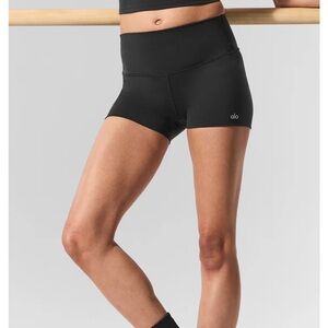 3" ALO Softsculpt High-Waist Precision Short